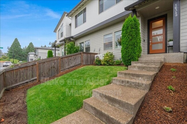 Photo - 16349 SE Sunshower Pl