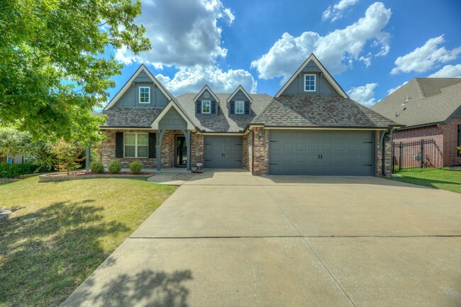 FOR LEASE | Jenks | 3 bed 2 bath plus offi... - FOR LEASE | Jenks | 3 bed 2 bath plus offi... House