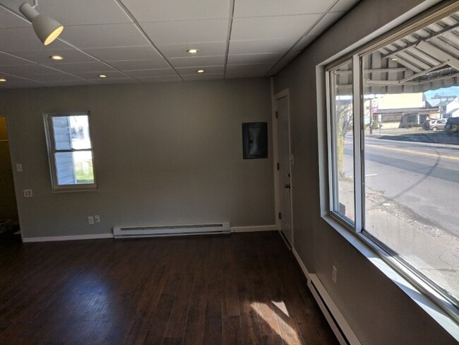 Photo - 1172 Wyoming Ave Unit Front C