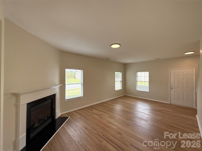 Photo - 9402 Darwick St