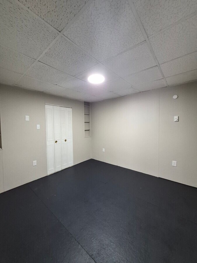 Photo - 250 S Poplar St Unit Apt. 7