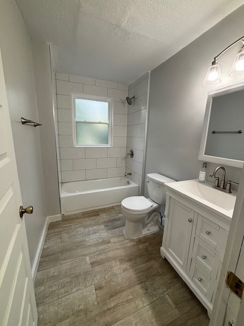 Photo - 2199 E 74th St