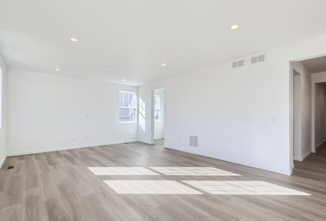 Photo - ALMOST BRAND NEW 4bd Reunion Ridge Gem!