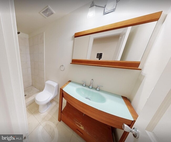 1462 Harvard St NW Unidad 1
