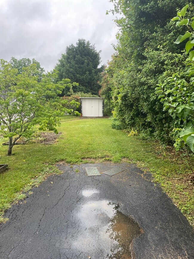 Photo - 4 BR 3 BA house on corner lot