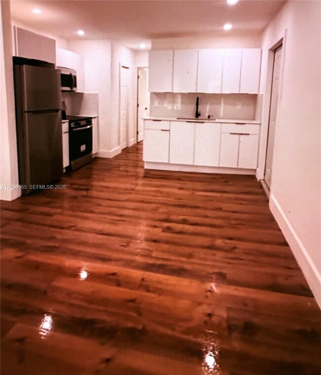 Photo - 6905 NW 4th Ct Unit B