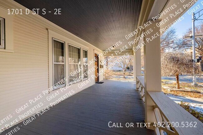Photo - 1701 D St Unit 2E