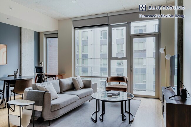 Building Photo - 120 Westlake Ave N Rental