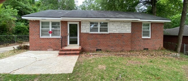 Building Photo - ***AVAILABLE NOW - TOTAL ELECTRIC - 3 Bedroom / 1 Bathroom Home for Rent in Columbus, GA***