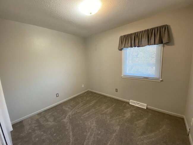 Photo - 3310 SE 5th St