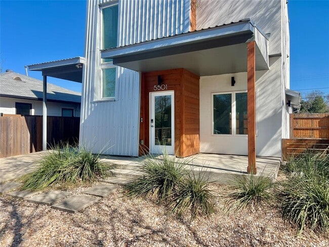 Photo - 5501 Link Ave