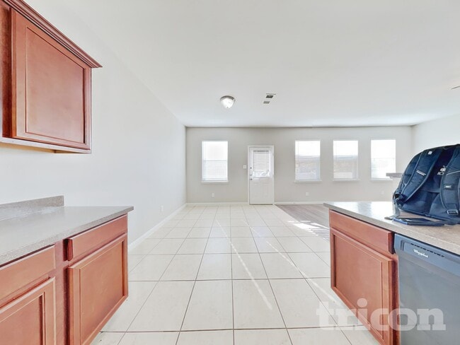 Photo - 4821 Cedar Springs Dr