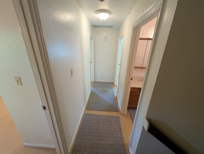 Photo - 208 W Sacramento Ave Unidad C