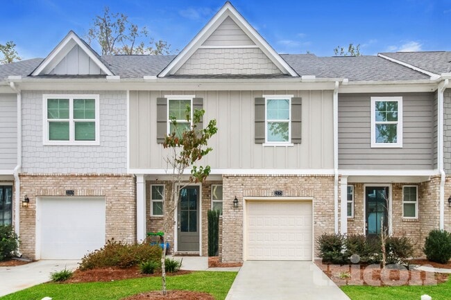 Building Photo - 2175 Rosemary Park Ln