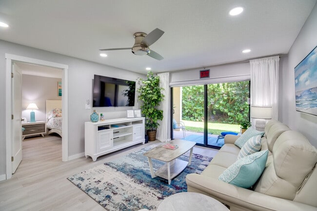 Photo - 3180 N Atlantic Ave Unidad ID1386145P