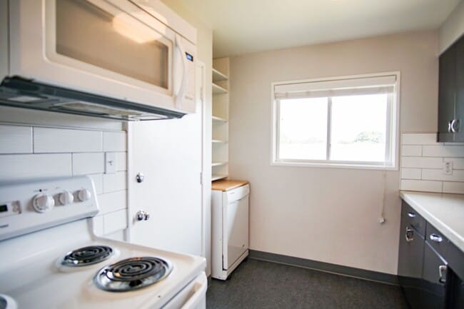 Photo - Mid-Century Dream Come True! Lovingly Maintained 2-Bedroom Available Soon! Unit 27