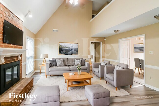 Photo - 4957 Barrington Cove