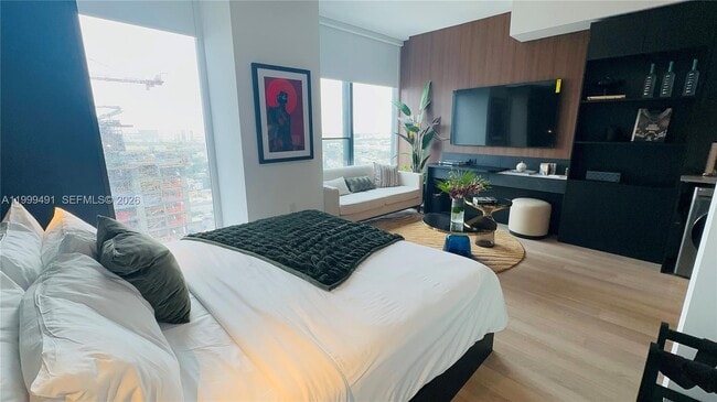 Photo - 20 NE 11th St Unit ExecPH11