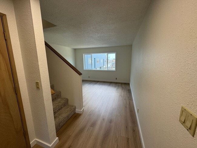 Photo - 1041/A/ Unit 1041/A/G