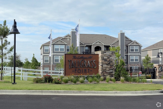 Building Photo - Cottages at Tallgrass Point Rental