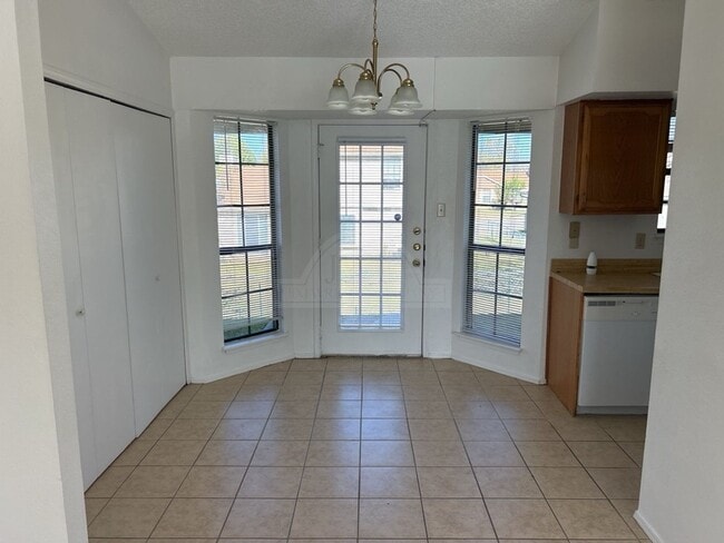 Photo - 1801 Lea Ann Dr