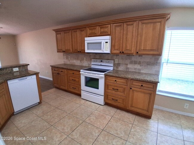 Photo - 660 Wickham Lakes Dr