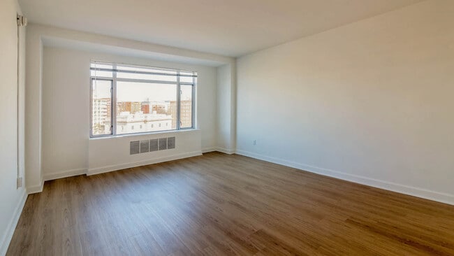 Studio living and Sleeping Area