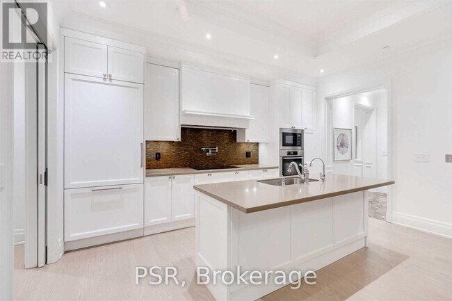 Photo - 311 Bay St. Unit 3702
