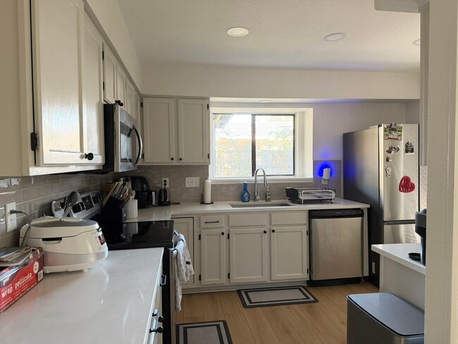 Photo - 921 Matilda Dr