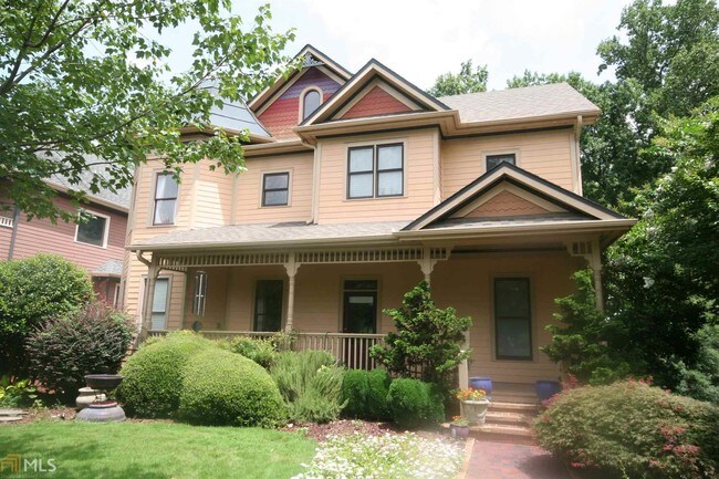 Little Five Points Apartments For Rent Atlanta Ga Forrent Photo 1238 North Avenue Ne