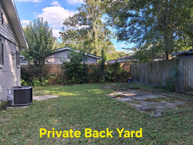 Photo - 1712 W 23rd St