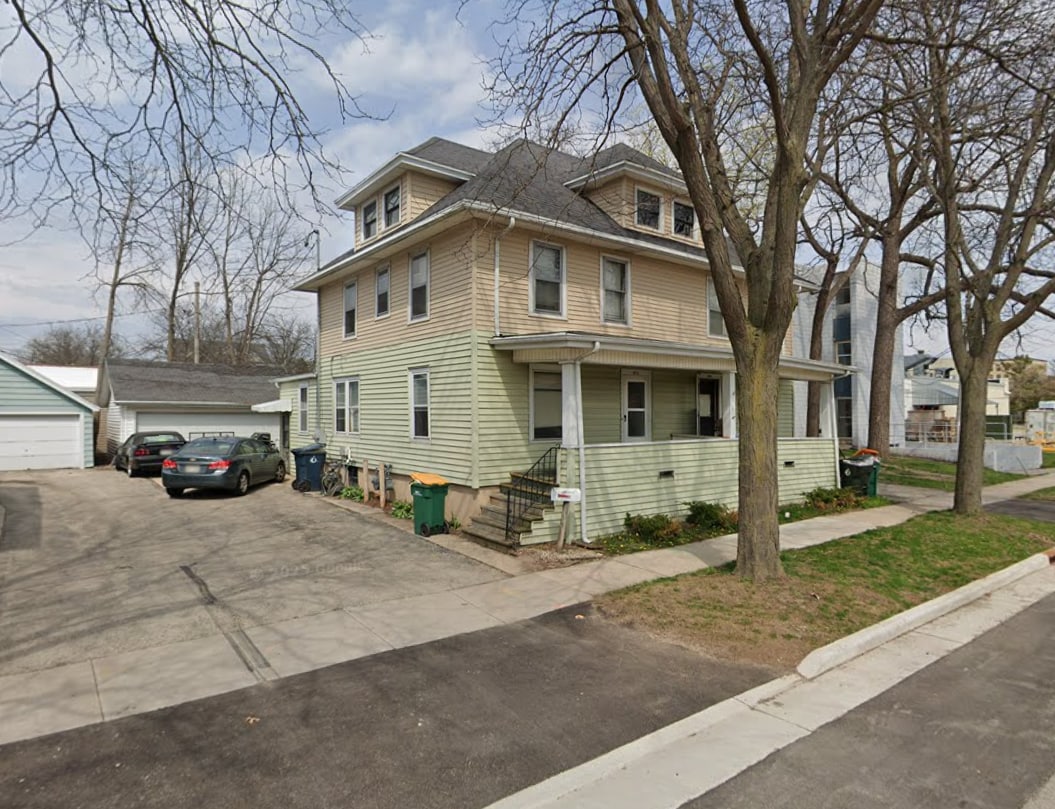 Photo - 101 W 1st St Townhome