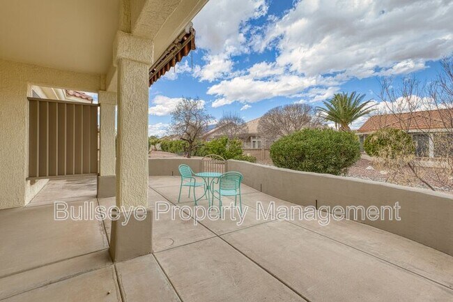 15704 W Sentinel Dr