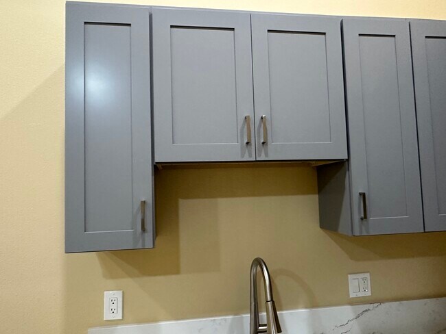 Photo - 19733 Redwing St