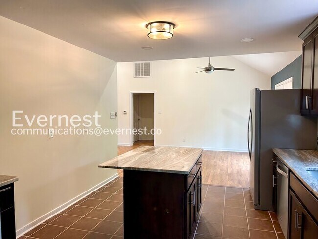 Photo - 2581 Glenridge Ct