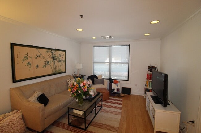 Photo - 711 Clinton St Unit 2B