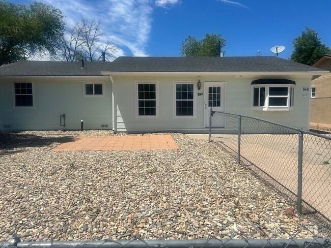 Building Photo - Freshly Updated 3BR Home in Security-Widefield — Available Now!