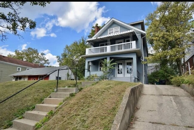 Building Photo - 6306 Chandler St Unit 6306-1