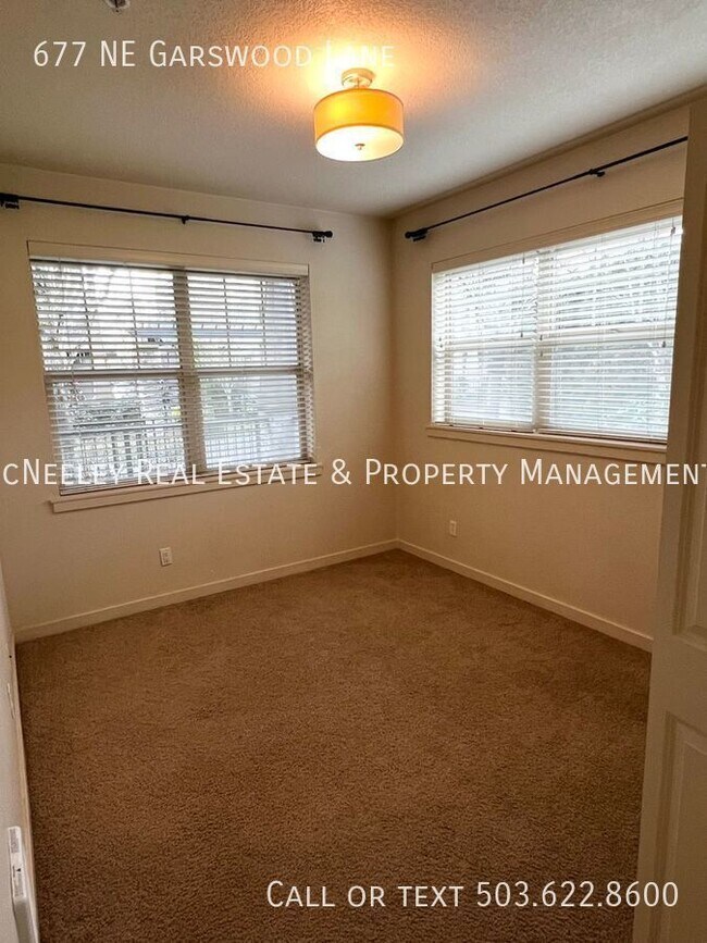 ARBOR CROSSING CONDO AT QUATAMA House Rental in Beaverton, OR