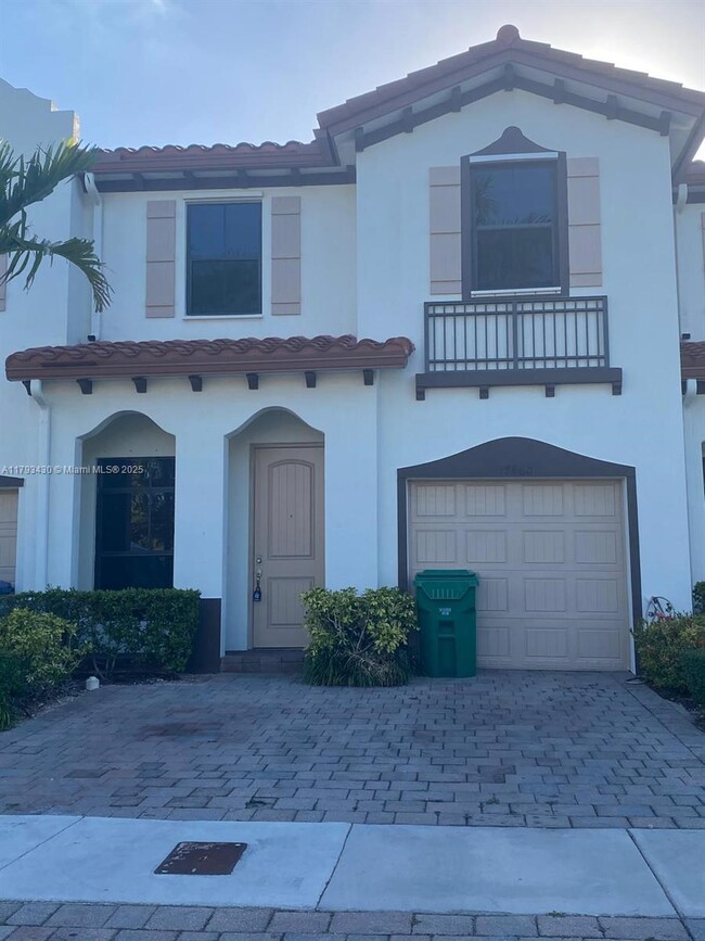 Photo - 17460 SW 153rd Ave Townhome