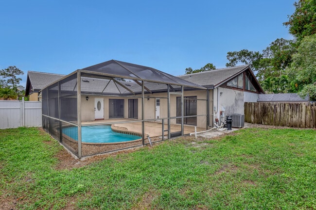Photo - 1279 Periwinkle Pl