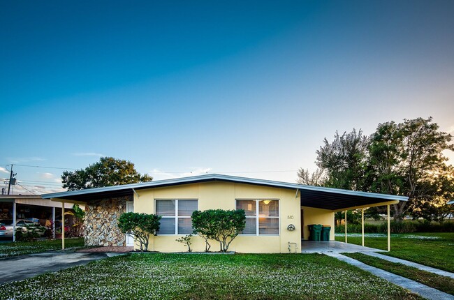 Photo - CENTRAL LOCATION IN PORT CHARLOTTE
