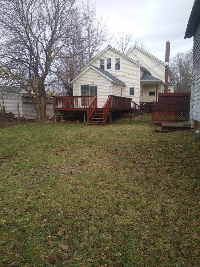 Photo - 175 Eagle St Unidad Lower