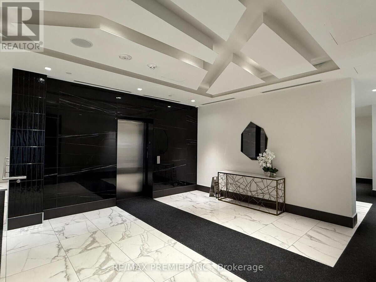 Photo - 50 Dunfield Ave Unit 715