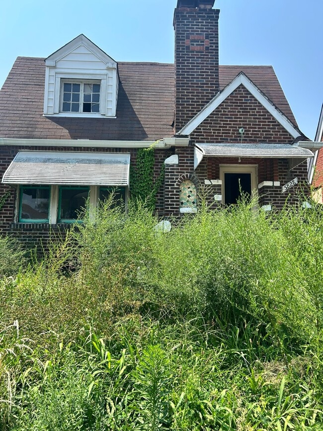 Photo - 5828 Ferris Ave
