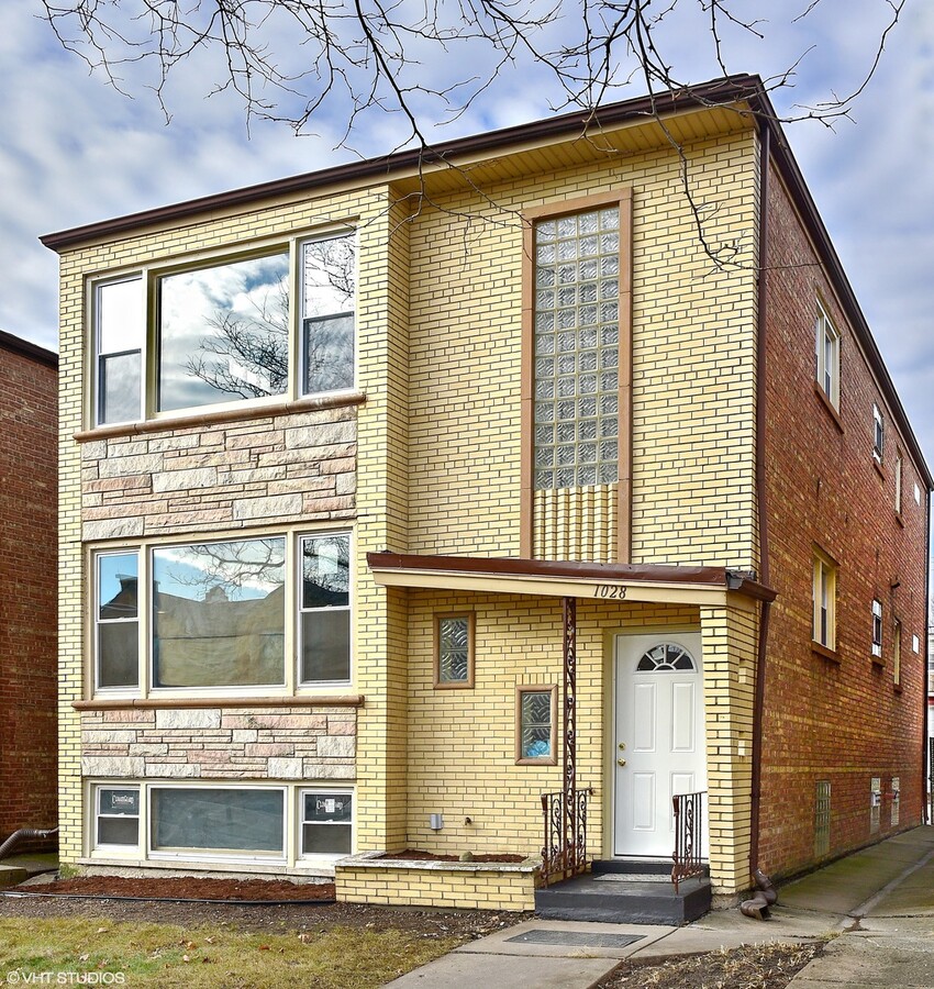 Photo - 1028 S Monitor Ave Apartment Unit 2
