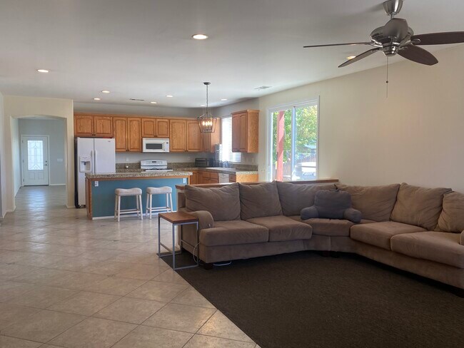 Photo - 1013 Eagle Ln