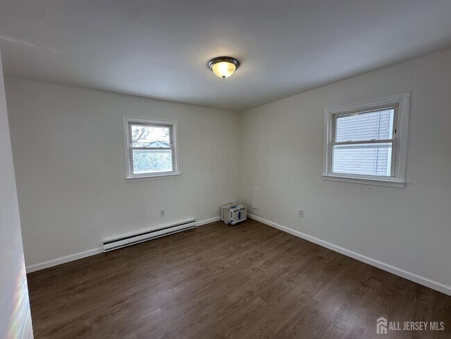 Photo - 67 Maple Ave