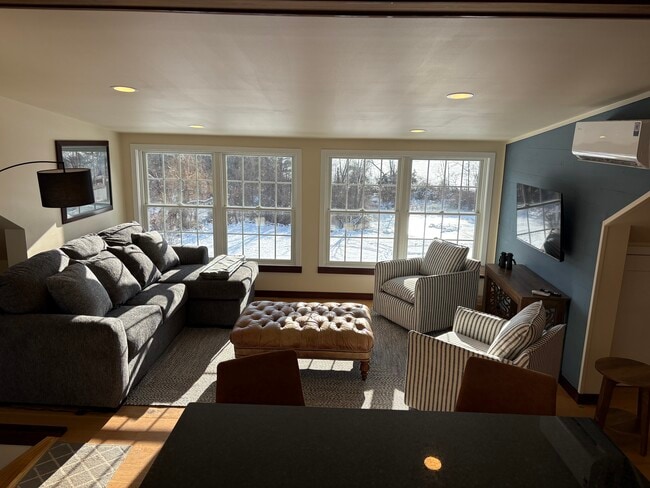 Photo - 1630 Round House Rd Unit 1630 Round House