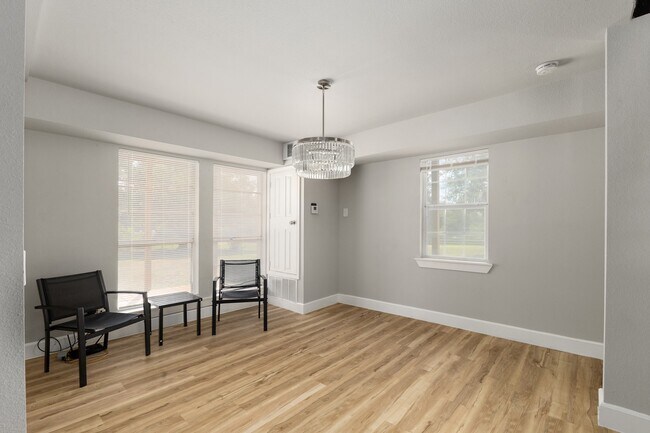 Photo - 314 Short St